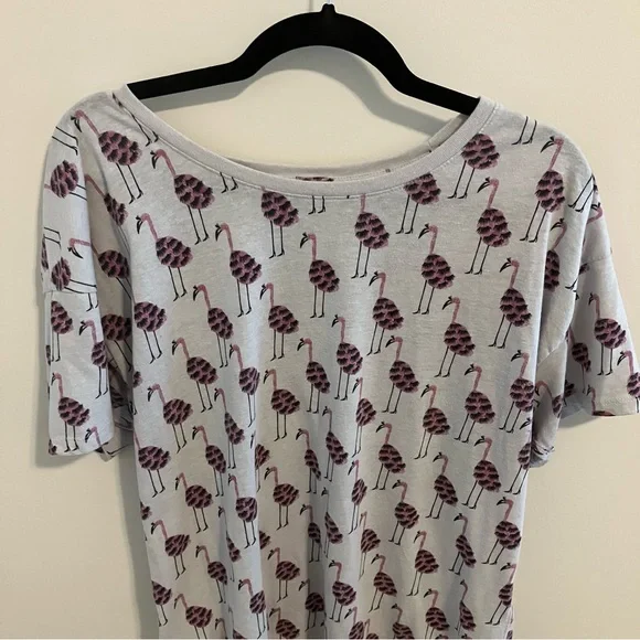 Anthropologie Kendra Dandy Flamingo Printed Tee in Gray/Grey/Pink Large - Picture 3 of 11